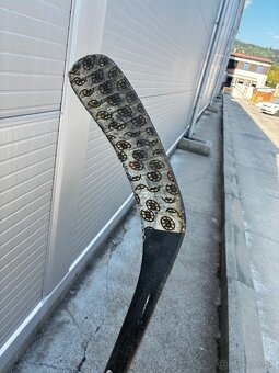 Predám hokejku Bauer - 4