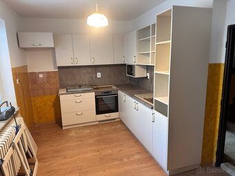 Stolarstvo, Kuchynské linky, vstavané skrine - 4