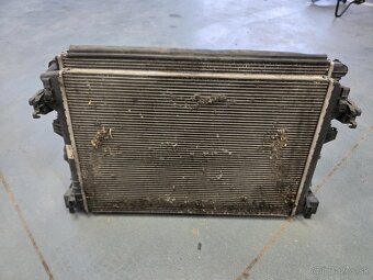 CHLADIČE a Sahara škoda superb 3 - 4