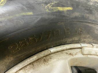 Predám Offroad pneumatiky 265 70 R15 - 4