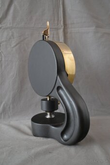 Mikrometer H. E. Messmer Ltd. - 4