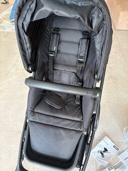 Thule sleek športovy kočík - 4