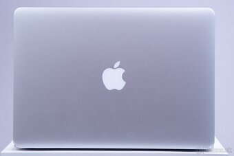 ZÁRUKA/Macbook Air 13.3"/I5 1.8HZ/8GB RAM/256GB SSD - 4