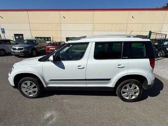 ► ŠKODA YETI 2,0 TDI 4x4 - 103 kW, PARK. SENZORY, TAŽNÉ ◄ - 4