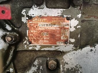 Tatra 138 motor - 4
