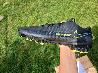 Kopačky nike phantom gx - 4