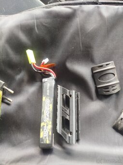 Predám Airsoft zbrane a príslušenstvo - 4
