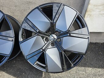 Disky VW touareg 5x112 r21 - 4