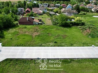 Na predaj stavebný pozemok 656m2 - Nitriansky Hrádok - 4