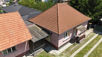 VYDRANY RODINNÝ DOM NA 1760M2 POZEMKU - 4