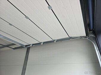 Zateplená garáž 4,5 x 5,5 m - 4