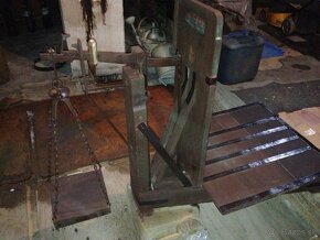 Starožitná decimálna váha V. ČERVENÝ PRAHA + sada závaží - 4