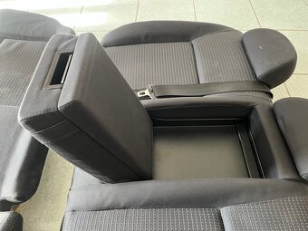 Zadné sedadlá Superb - 4