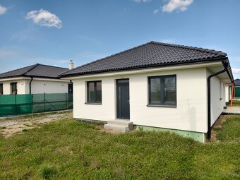 Na predaj – 2 samostatné novostavby typu bungalov - 4