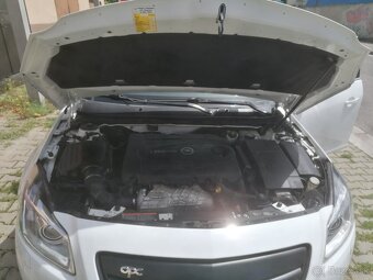 Opel insignia - 4