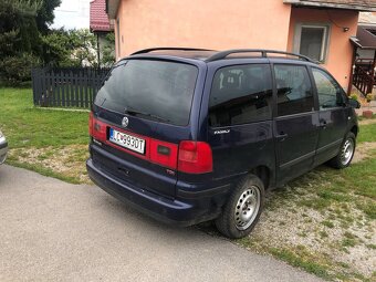 Volkswagen Sharan - 4