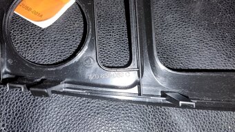 Predam originál plastový rámik Škoda Octavia 2 - 4