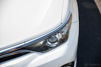 Toyota Auris Touring Sports 1.2 Turbo Executive - 4
