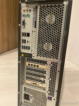 Stolový server/počítač Lenovo P500 ThinkStation - 4
