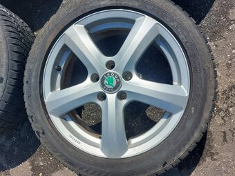 ELEKTRÓNY+PNEUMATIKY ŠKODA R17 5X112 6JX17 ET45 - 4