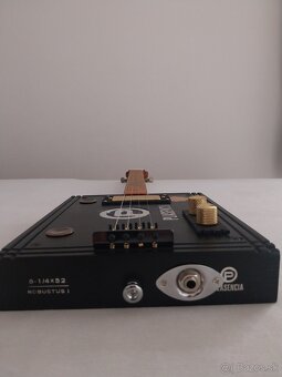 Cigar Box Guitar - ručne vyrobená 4 strunová gitara - 4