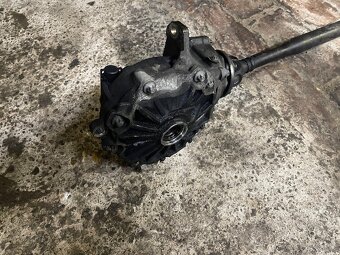 Mercedes w221 w212 w218 w204 poloos kardan diferak - 4