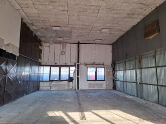Ponúkame do prenájmu priestor na podnikateľské účely 135 m2 - 4