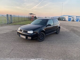 Golf 4 - 4