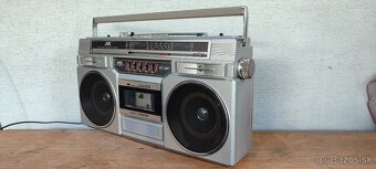 Radiomagnetofon JVC - 4