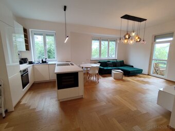 Staré mesto - Továrenská 18, 74 m2 na prenájom - 4