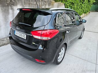 Kia Carens 1.7 CRDi EX 7 miestne - 4