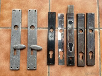 Dverová vchodová kľučka - 4