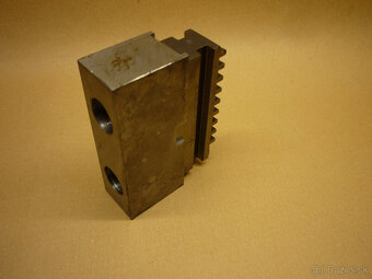 Predám mäkké delené čeľuste TOS - 4