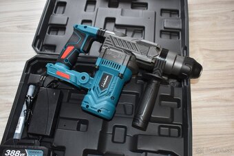 Akú príklepová vŕtačka - 4