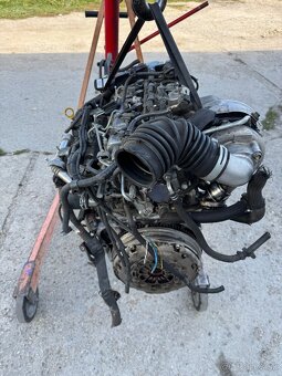 -----TOYOTA RAV 4 lll AVENSIS COROLLA 2.2 D4D----- - 4