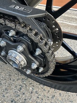 Triumph Speed Triple 1200RS - 4