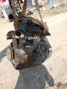 Náhradné diely - 4