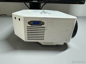 Mini Projektor UC30 - 4