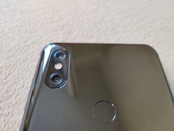 Xiaomi Mi Mix 3 - 5G. 6gb/128gb. Tmavá metalíza šedá. - 4