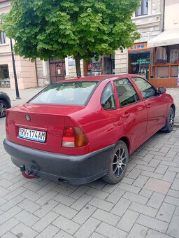 Dobrí deň predám Volkswagen Polo 1.9.sdi - 4