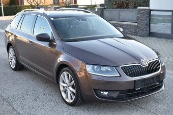 Škoda Octavia Combi 1.6 TDI 110k Style DSG - 4