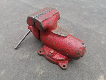Predám zverák YORK 125 A - 4