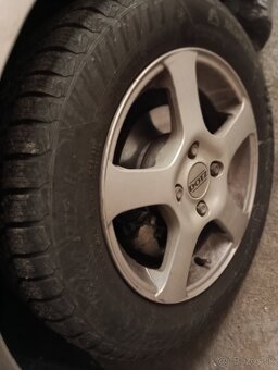 Ford Focus 1.8 TDCi Ghia - 4