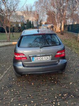 Mercedes Benz B180 CDI - 4