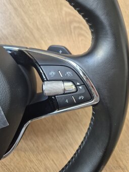 SKODA VYHRIEVANY MULTIFUNKČNÝ VOLANT S PADLAMI DSG - 4
