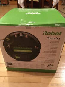 Robotický vysávač iRobot Roomba j7+ - 4