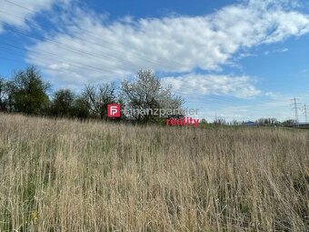 Zľava -10000€: Stavebný pozemok 1900m2 - Petrovany-Močarman - 4