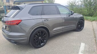 Volkswagen Touareg 3.0 V6 TDI SCR 286k R-Line 4Motion Tiptro - 4