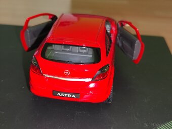 Predám tento nový Kovový model Opel Astra GTC 2005 v mierke - 4