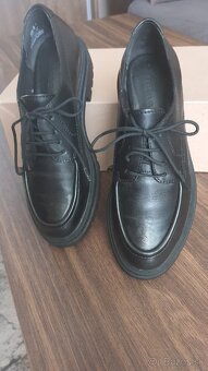 Kožené Blucher šnurovacie topánky TAMARIS veľ.36 - 4